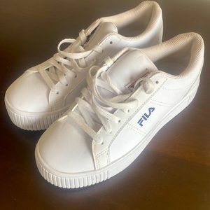 Filla women sneakers size 8 . Warn once.